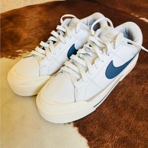 Nike White and Blue Sneakers